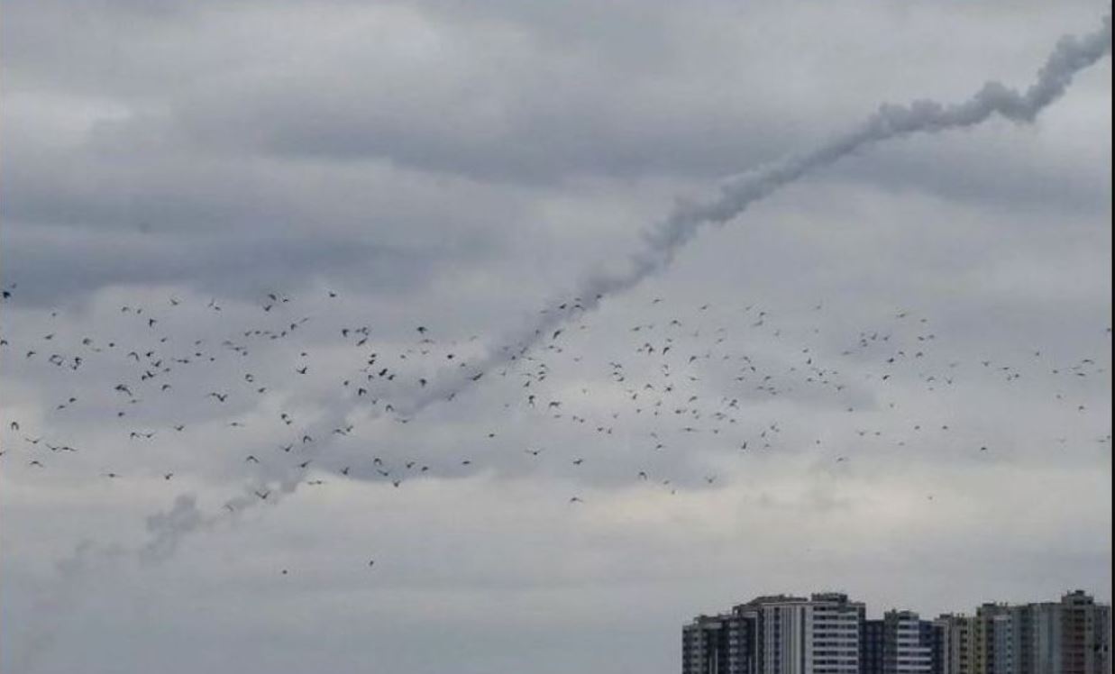 Циркони, Іскандери і сотні Шахедів: чим РФ атакувала уночі Україну і що вдалося збити